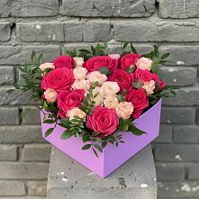 Цветочная композиция из Розы в коробке #REPLACE_PRED# Комсомольске Кемеровской области
