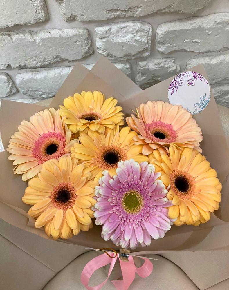 Букет цветов из: Герберы в Комсомольске Кемеровской области