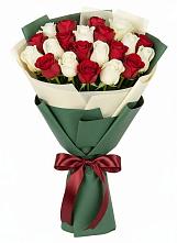 Букет Микс из красных и белых роз #REPLACE_PRED# Комсомольске Кемеровской области