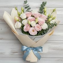 Букет цветов из:  Лизиантусы в Комсомольске Кемеровской области