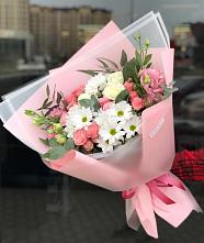 Букет цветов из:  Розы, Лизиантусы и Хризантемы в Комсомольске Кемеровской области