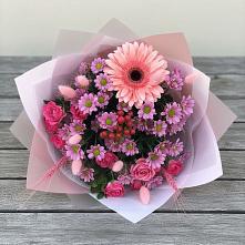 Букет цветов из:  Розы, Герберы и Хризантемы #REPLACE_PRED# Комсомольске Кемеровской области