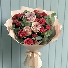 Букет цветов из:  Гвоздики и Розы #REPLACE_PRED# Комсомольске Кемеровской области