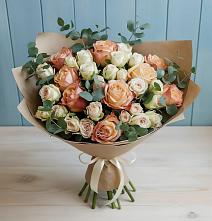 Букет цветов из:  Альстромерии и Розы в Комсомольске Кемеровской области